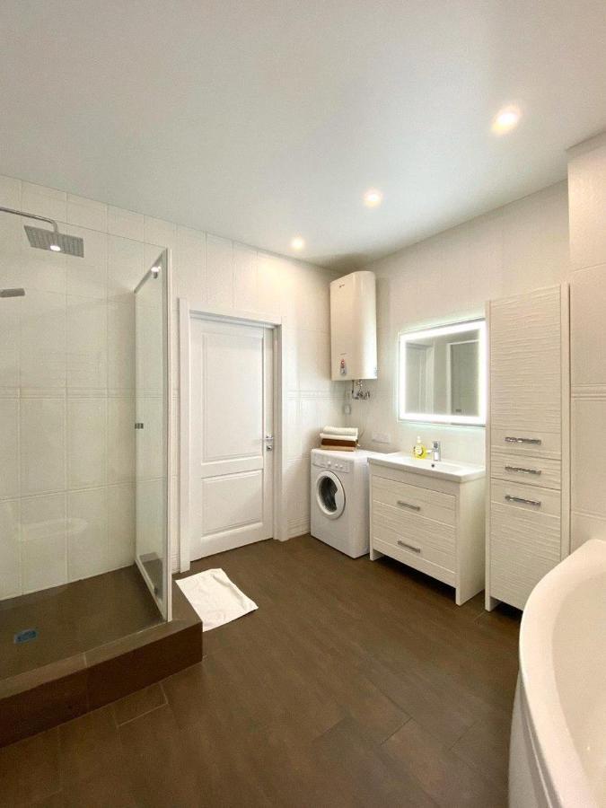 Gagarin Plaza Stylish Apartment أوديسا المظهر الخارجي الصورة