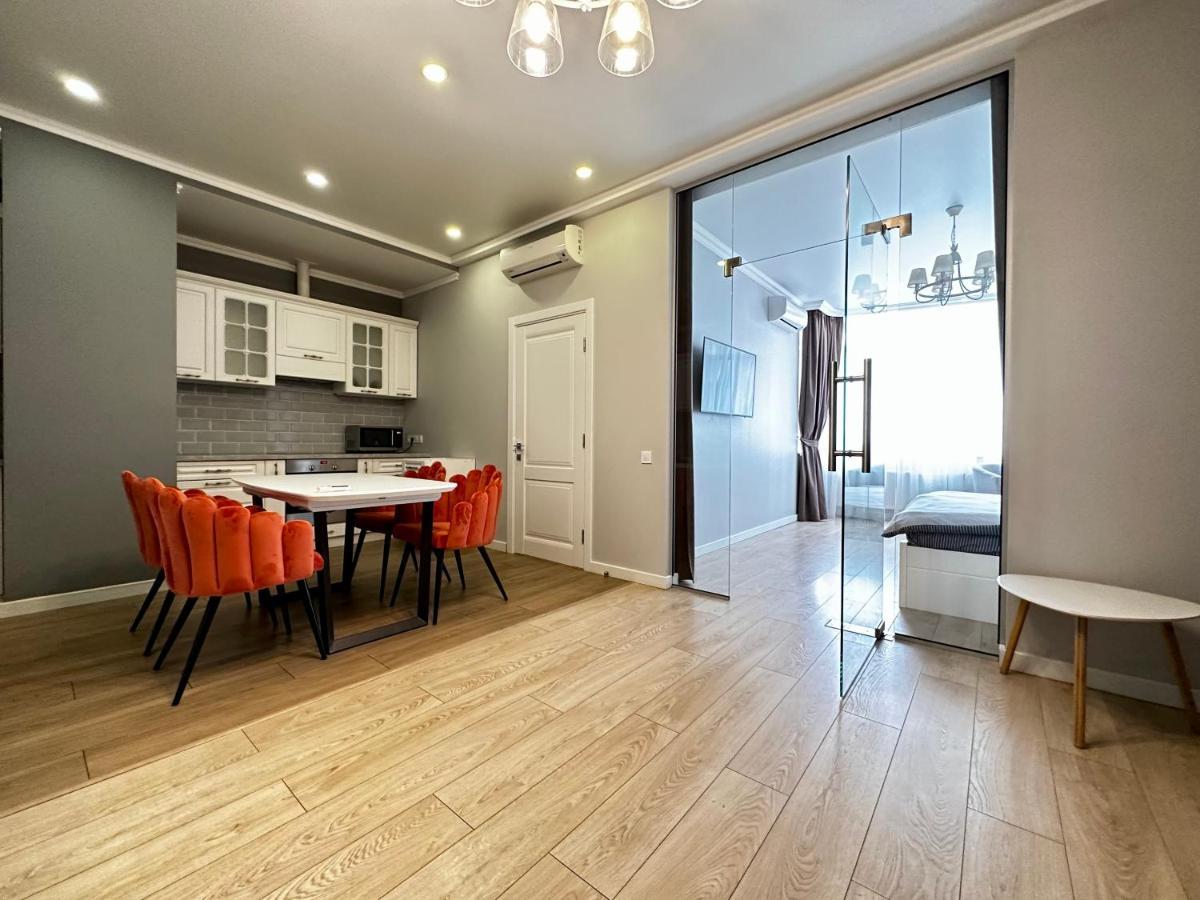 Gagarin Plaza Stylish Apartment أوديسا المظهر الخارجي الصورة